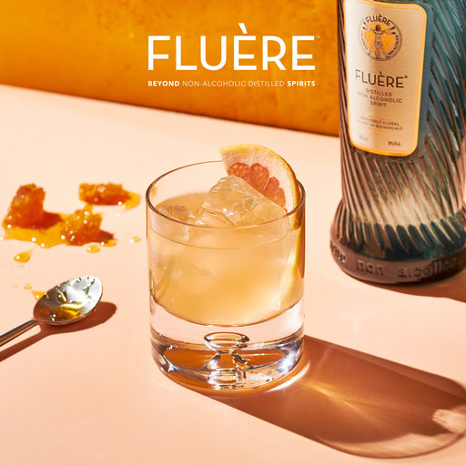 FLUÈRE - Floral Blend, Non-Alcoholic Distilled Spirit with Juniper, 70 cl | Low Calories | Created for Cocktails | Coriander Seed, Juniper Berries, Lavender and Lime Peel  Visit the FLUÈRE Store